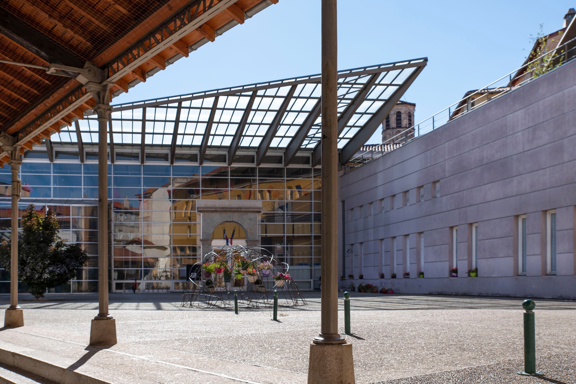 école dans la ville du Puy en Velay en France